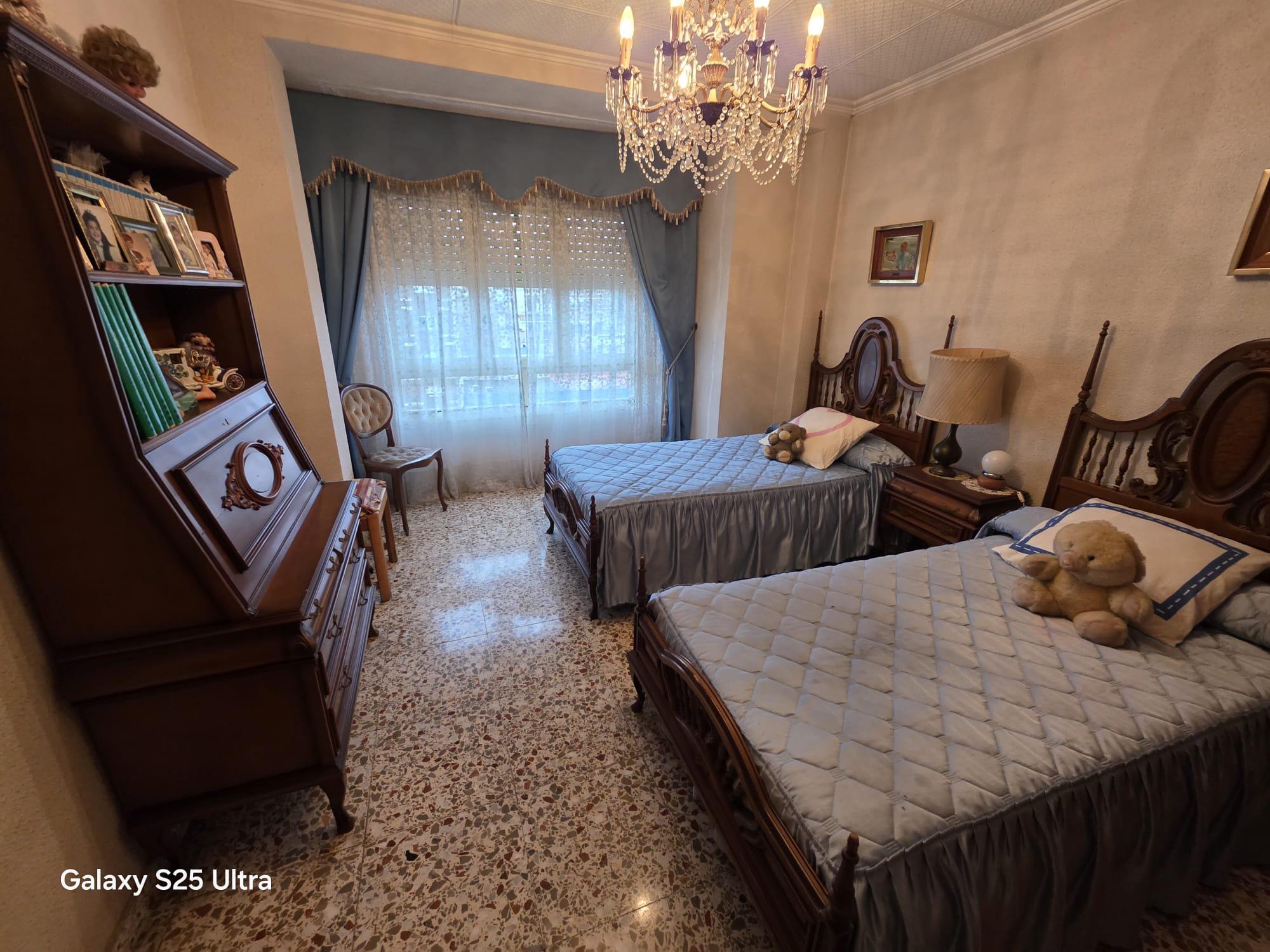 Imagen 17 Apartamento en venta en Elda / Piso 4º sin ascensor, zona Jaime Balmes-Avda. de Madrid