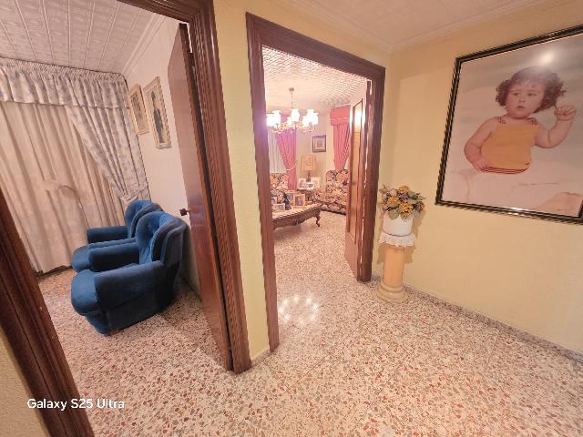 Imagen 9 Inmueble 300556 - Apartamento en venta en Elda / Piso 4º sin ascensor, zona Jaime Balmes-Avda. de Madrid