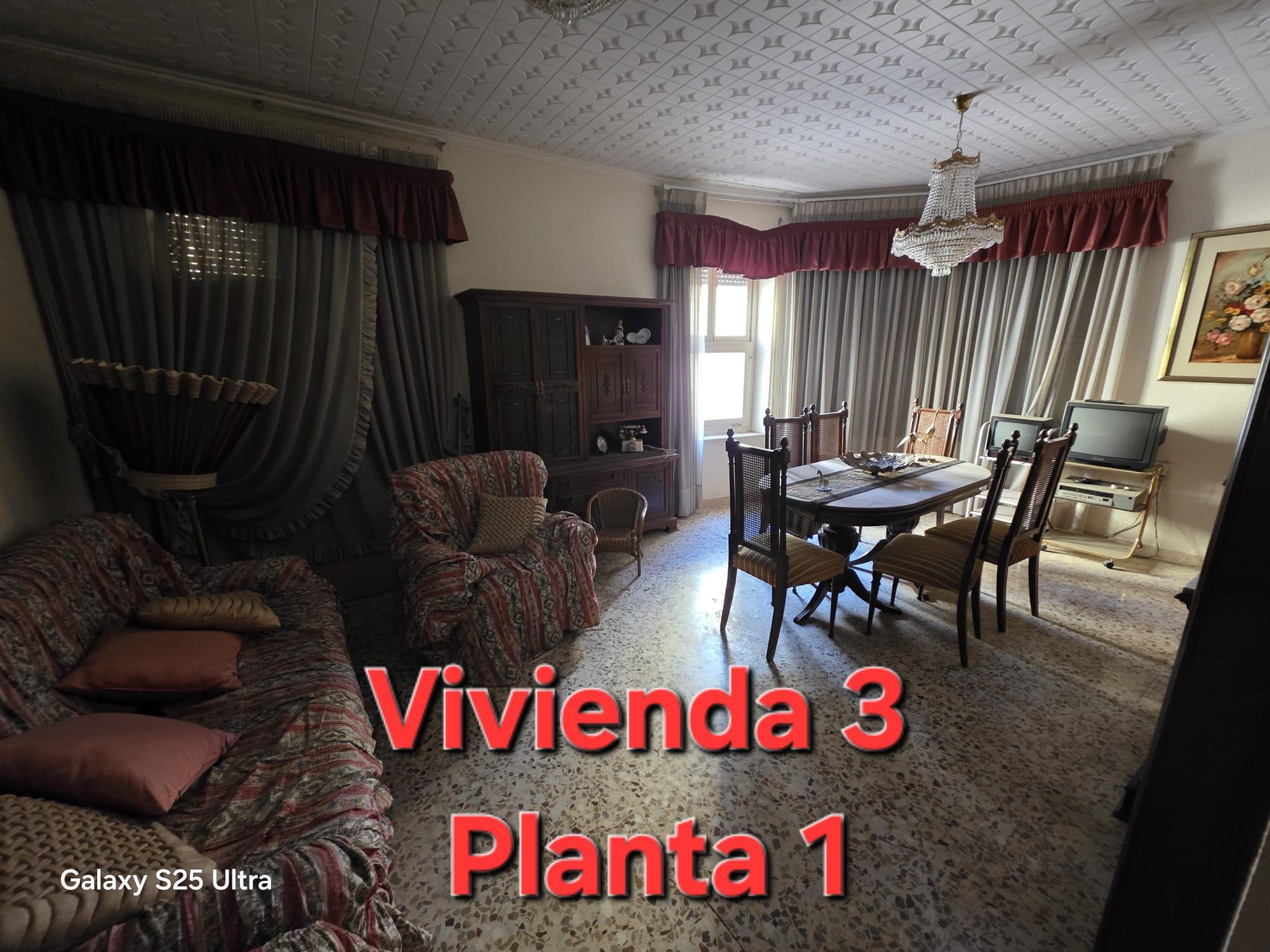 Imagen 27 Casa Pareada en venta en Petrer / Parcela urbana con 3 viviendas junto parque 9 d´Octubre