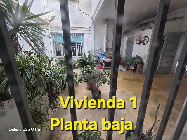 Imagen 2 Inmueble 300653 - Casa Pareada en venta en Petrer / Parcela urbana con 3 viviendas junto parque 9 d´Octubre