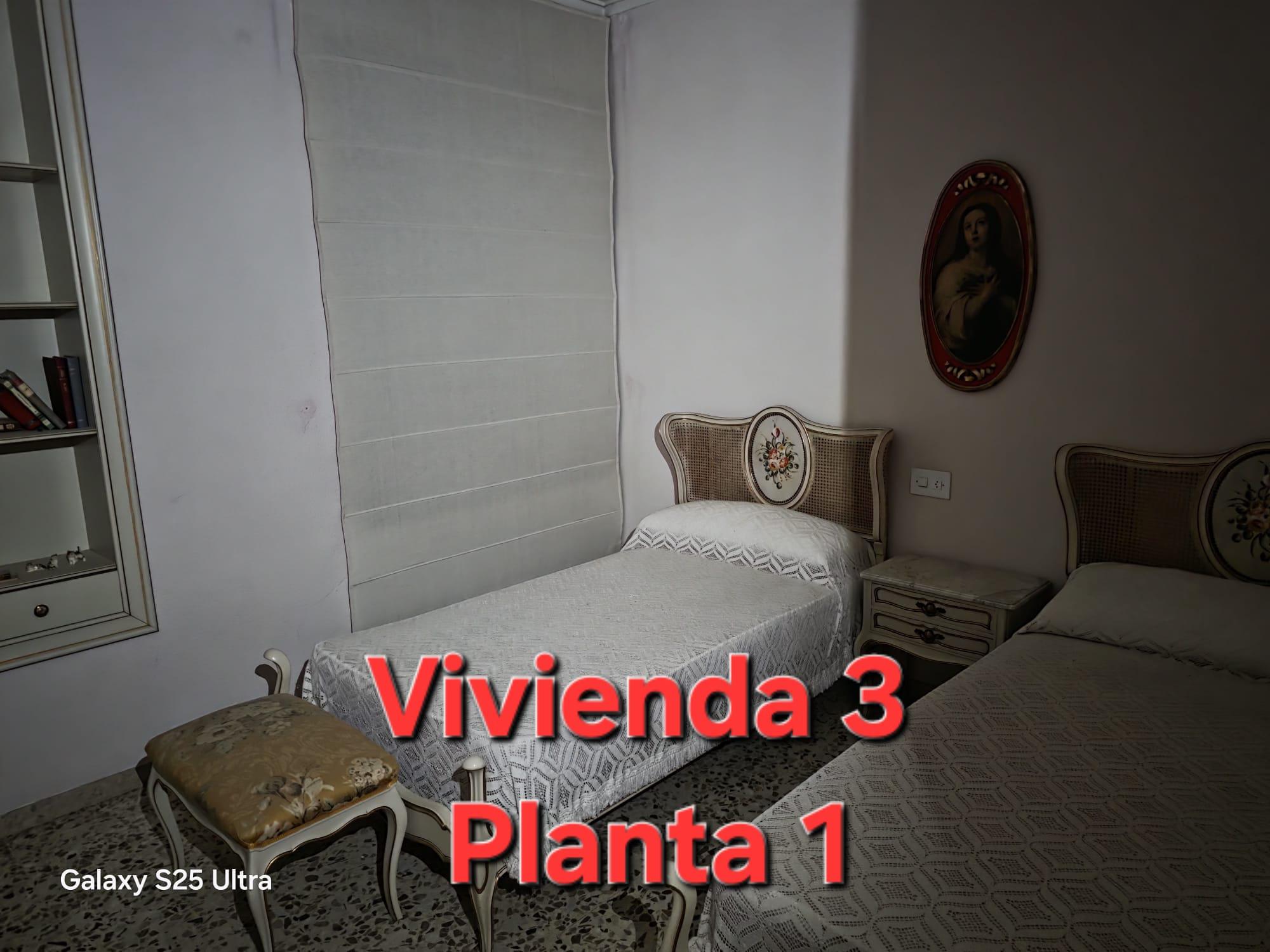 Imagen 32 Casa Pareada en venta en Petrer / Parcela urbana con 3 viviendas junto parque 9 d´Octubre