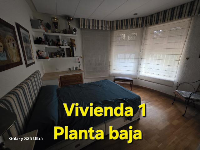 Imagen 5 Inmueble 300653 - Casa Pareada en venta en Petrer / Parcela urbana con 3 viviendas junto parque 9 d´Octubre