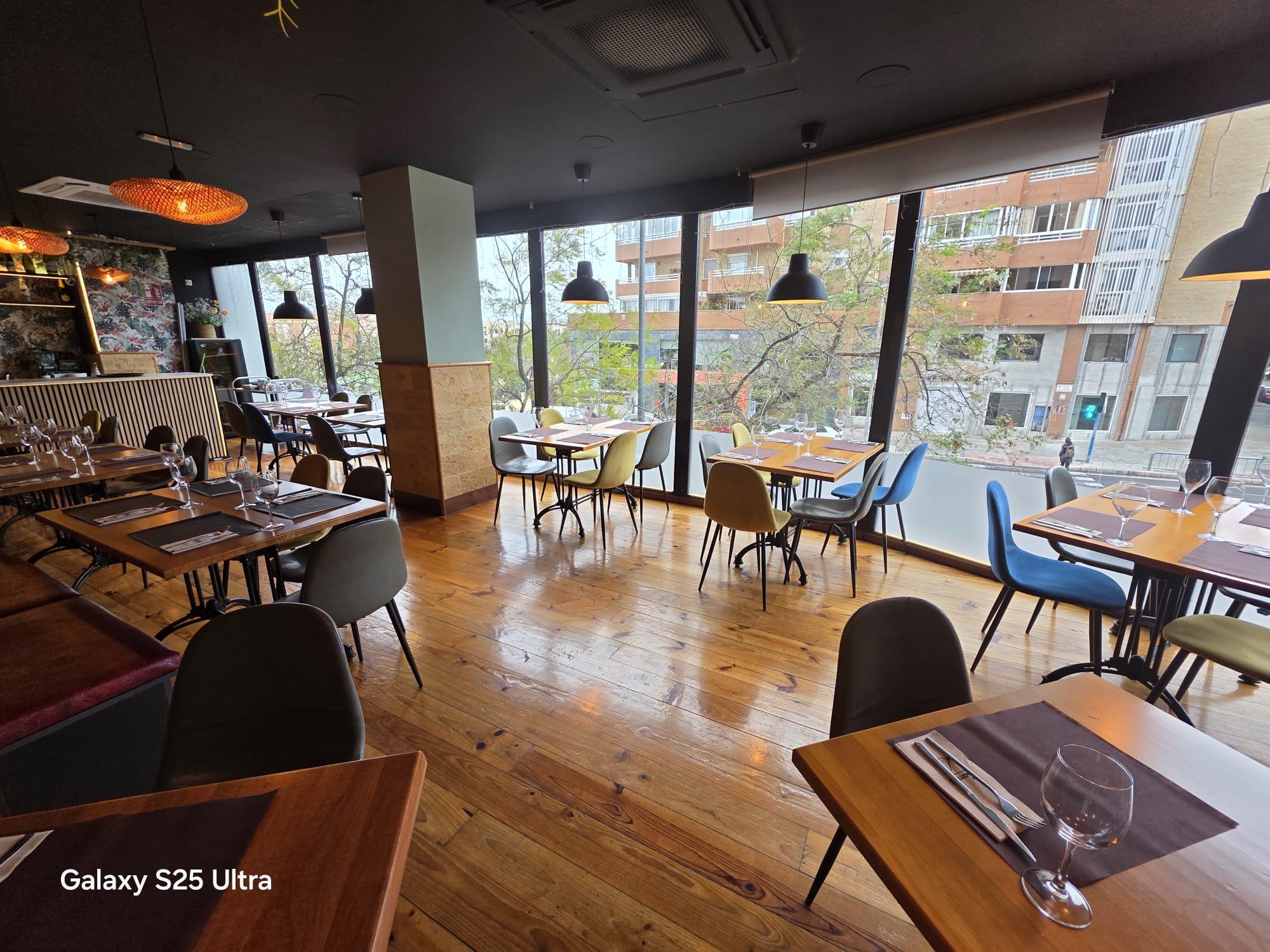 Imagen 18 Local Comercial en alquiler en Alicante/alacant / Restaurante a pleno rendimiento situado ...