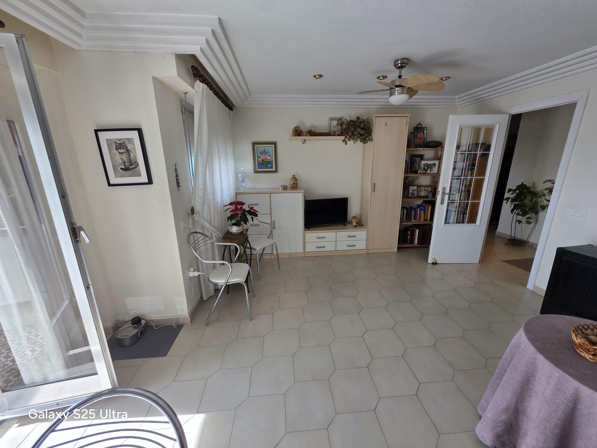 Imagen 5 Apartamento en venta en Elda / Piso con ascensor situado en la misma Gran Avenida