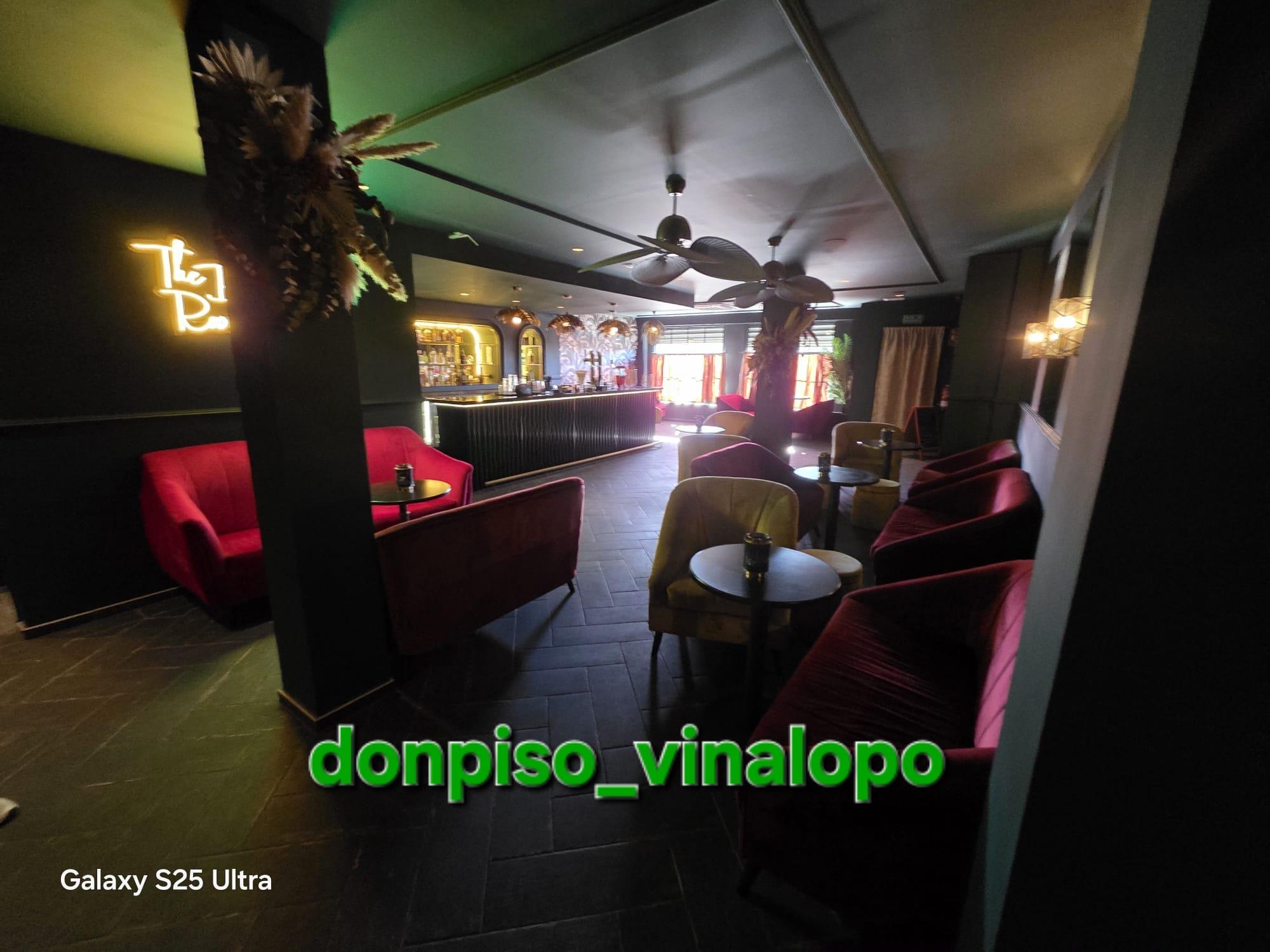 Imagen 6 Local Comercial en alquiler en Petrer / Cafetería en traspaso en la misma Avda. Reina Sofía