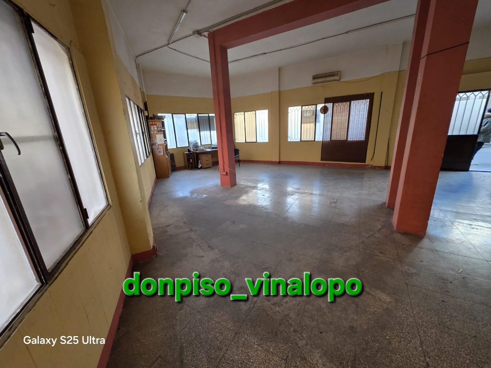 Imagen 1 Local Comercial en venta en Petrer / Local comercial diáfano, zona Avda. Bassa Perico.