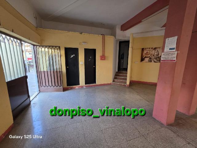 Imagen 4 Inmueble 300997 - Local Comercial en venta en Petrer / Local comercial diáfano, zona Avda. Bassa Perico.