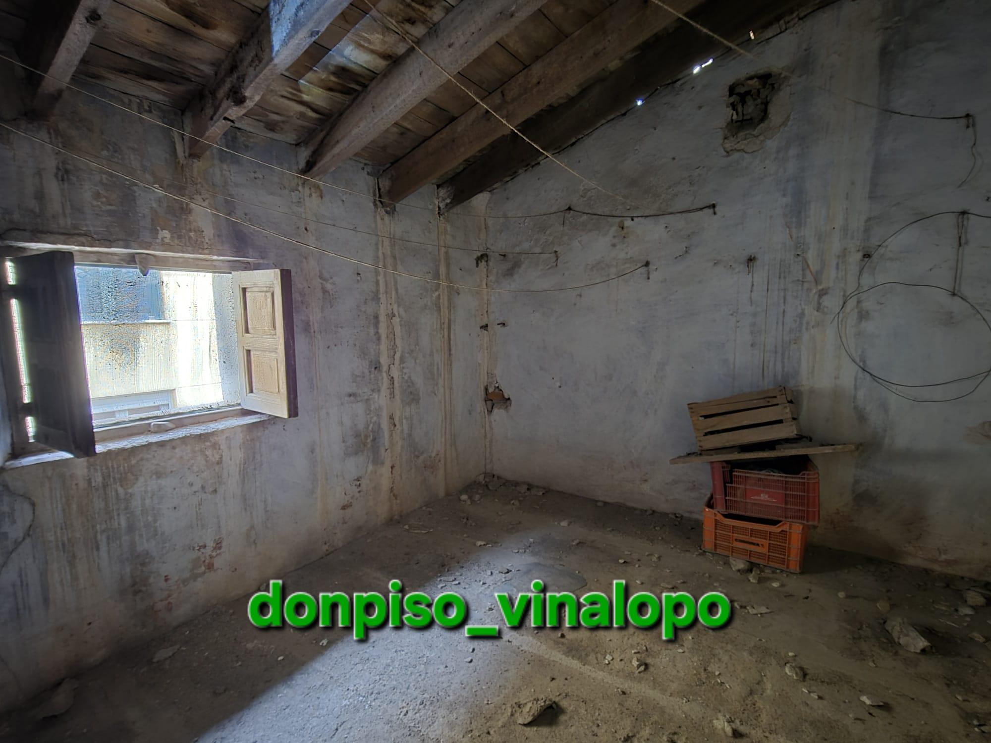 Imagen 12 Casa Adosada en venta en Villena / Casa adosada junto Iglesia de Santa María y calle Nueva