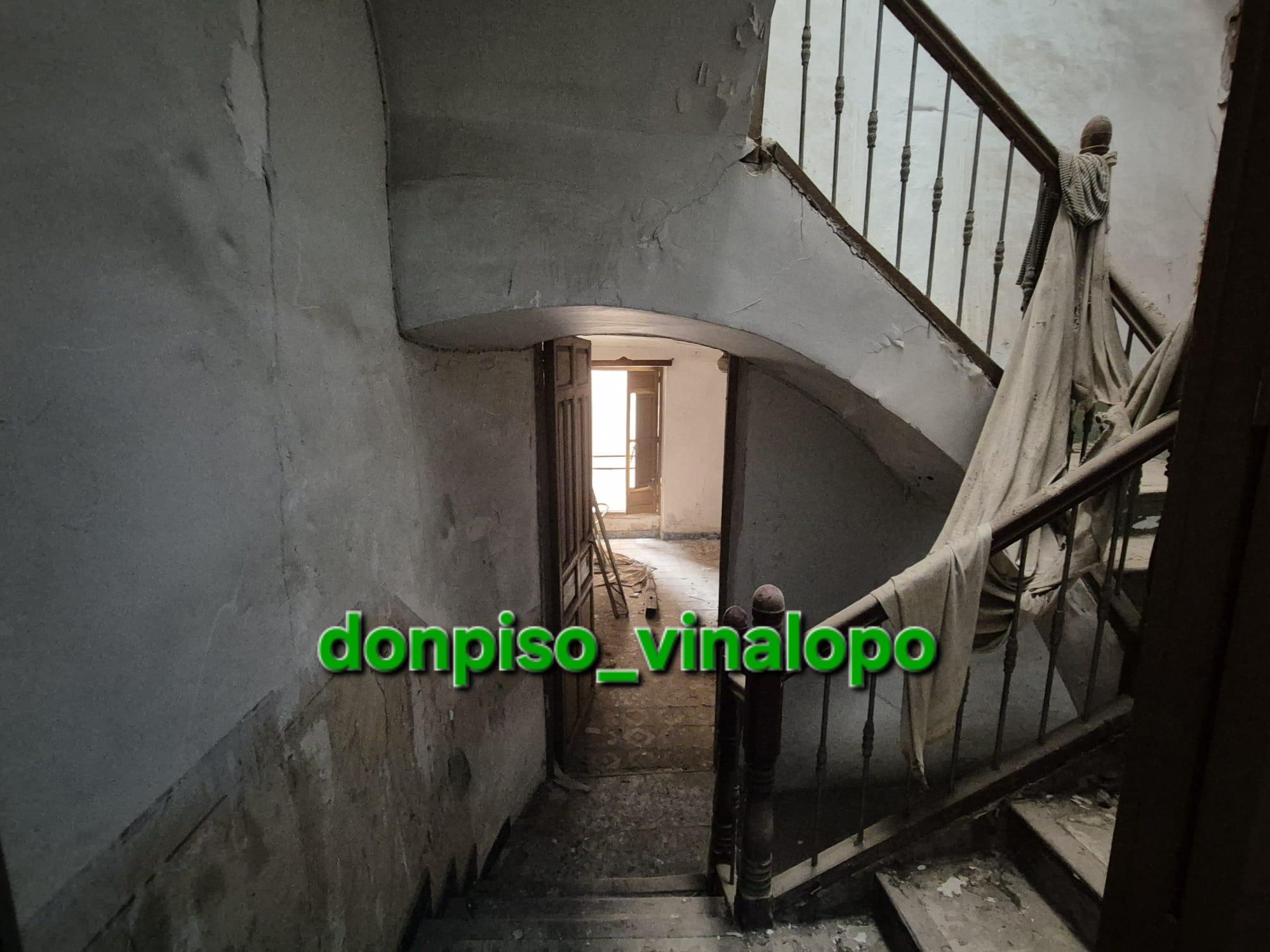 Imagen 7 Casa Adosada en venta en Villena / Casa adosada junto Iglesia de Santa María y calle Nueva