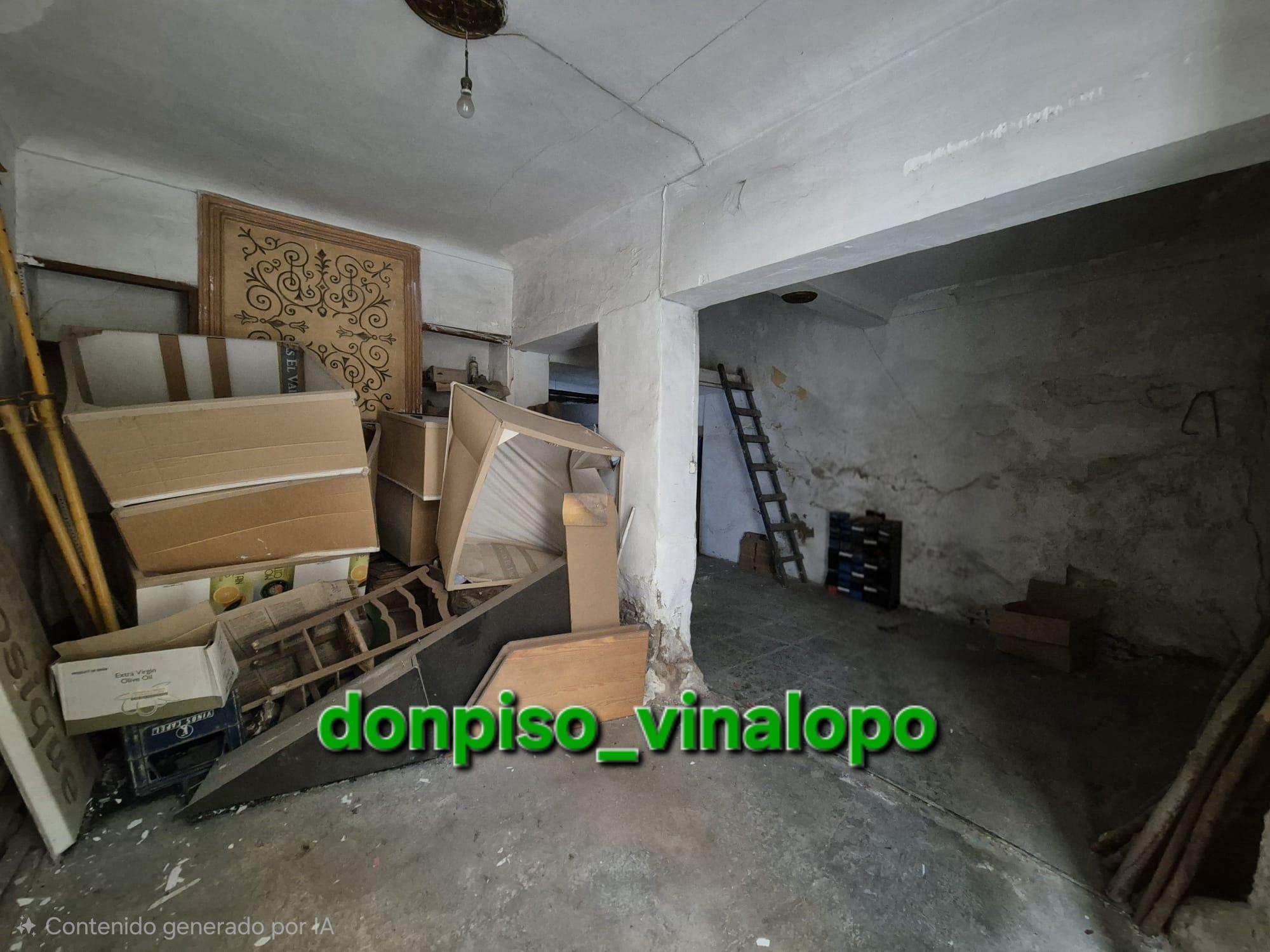 Imagen 4 Casa Adosada en venta en Villena / Casa adosada junto Iglesia de Santa María y calle Nueva