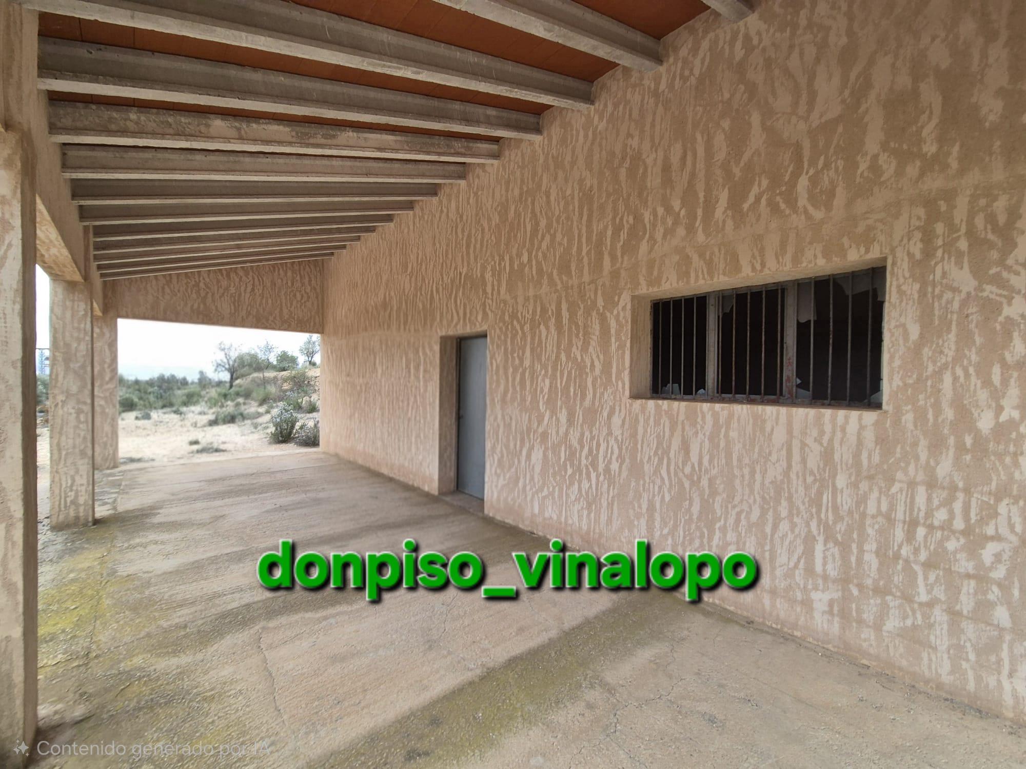 Imagen 5 Casa Adosada en venta en Villena / Parcela rústica con caseta en Cª de Biar, La Solana