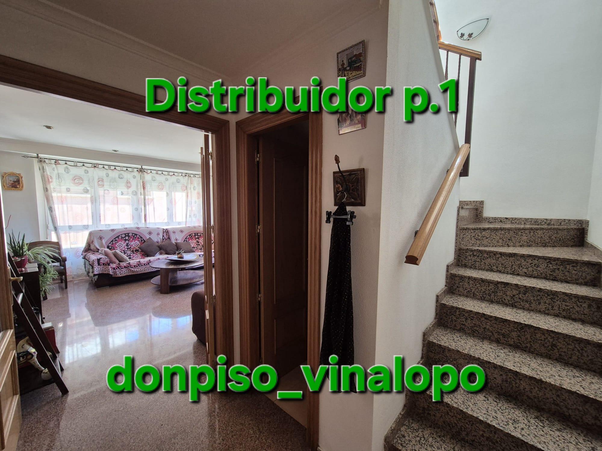 Imagen 14 Casa Adosada en venta en Villena / Adosado a 3 calles de la Avda. de la Constitución