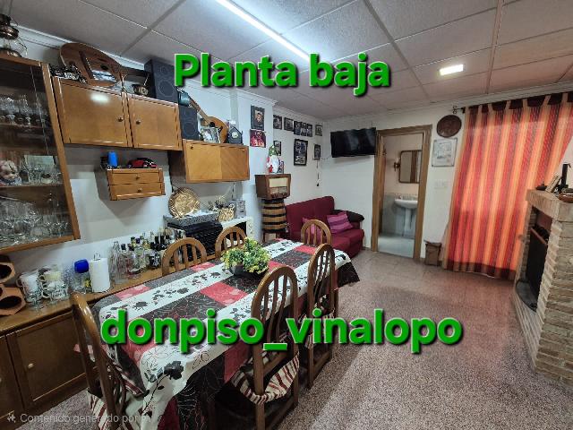 Imagen 36 Inmueble 301820 - Casa Adosada en venta en Villena / Adosado a 3 calles de la Avda. de la Constitución