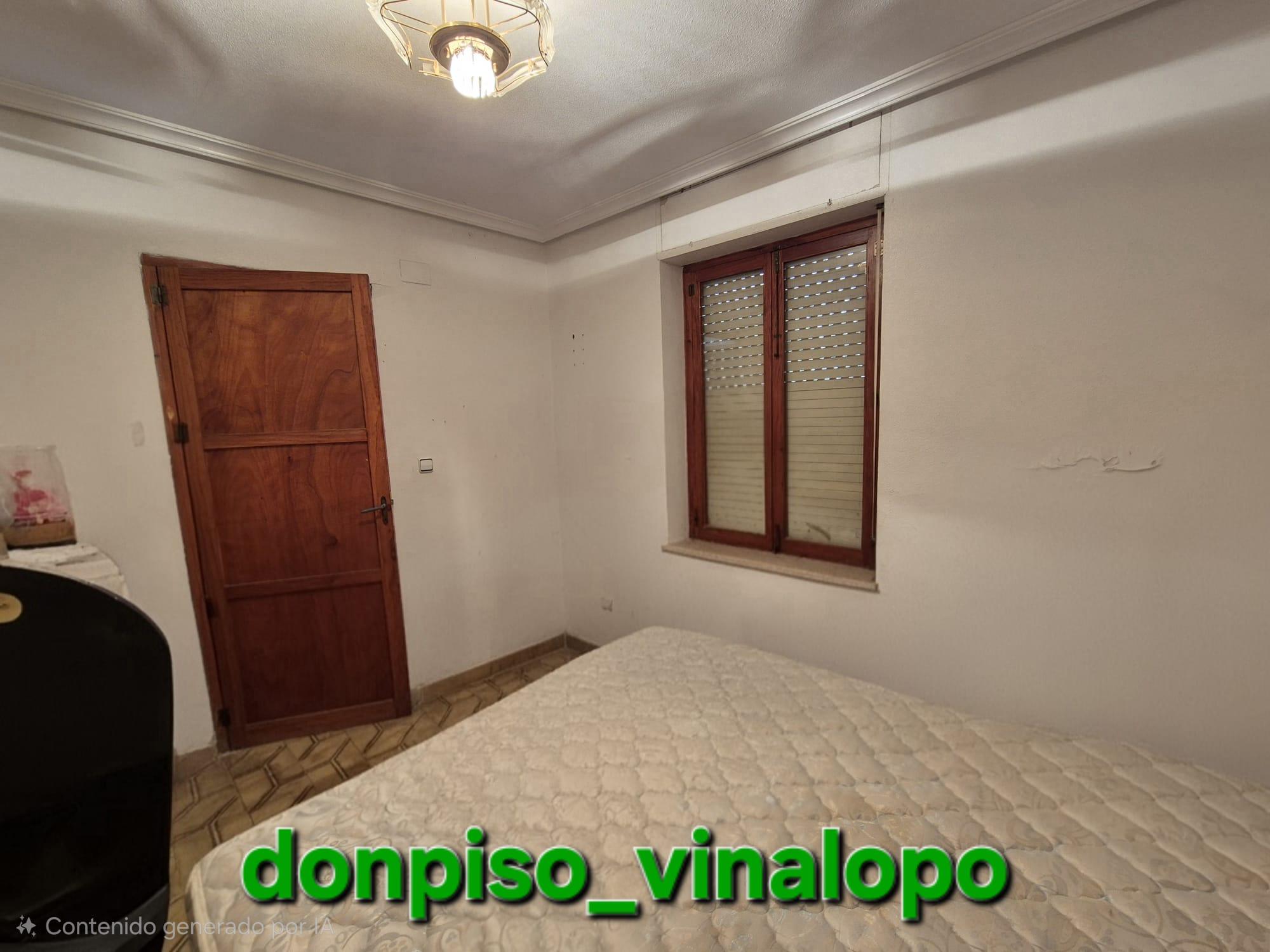 Imagen 10 Casa Adosada en venta en Romana La / Casa adosada de 2 plantas junto a la calle Mayor