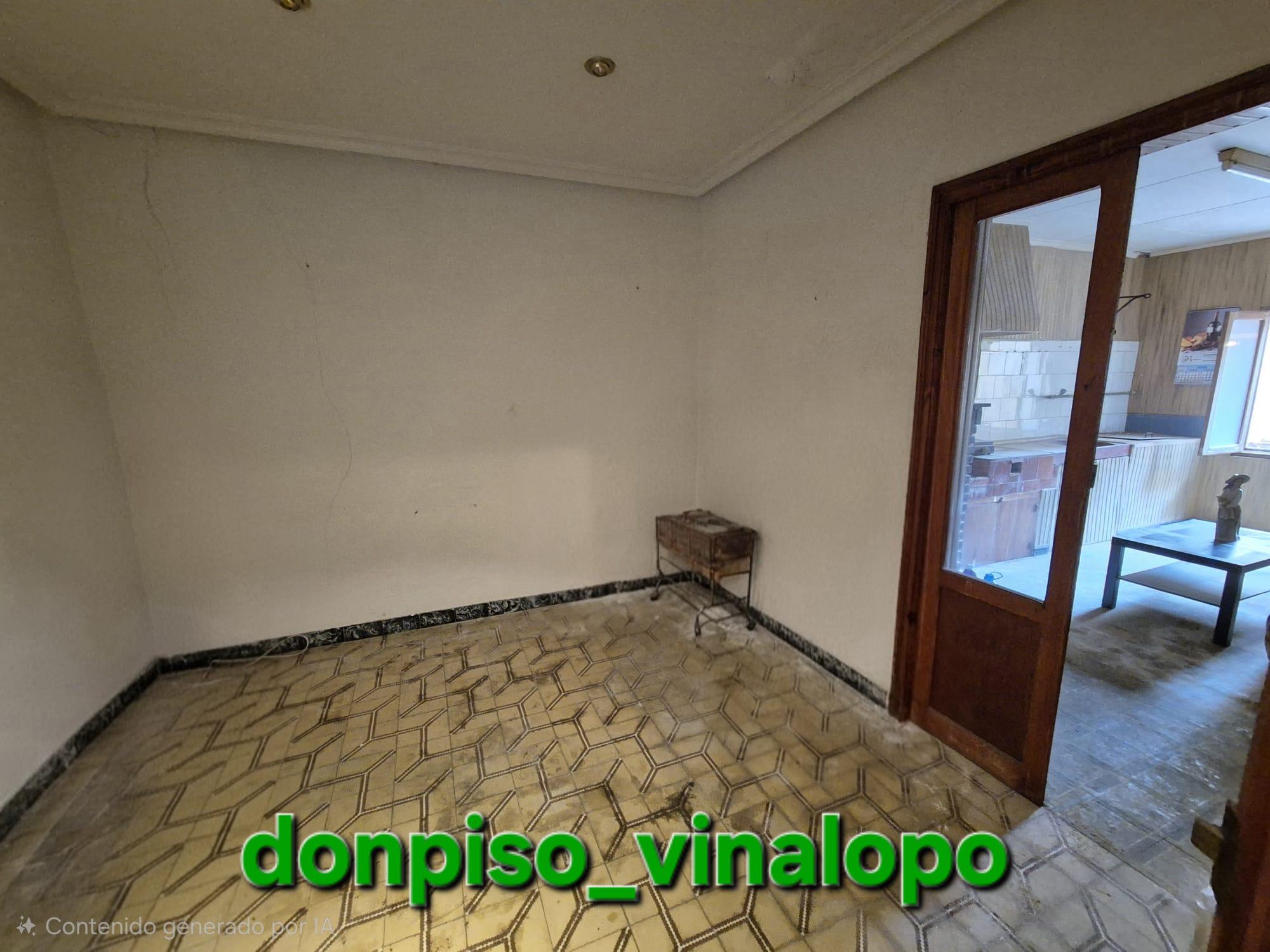 Imagen 7 Casa Adosada en venta en Romana La / Casa adosada de 2 plantas junto a la calle Mayor