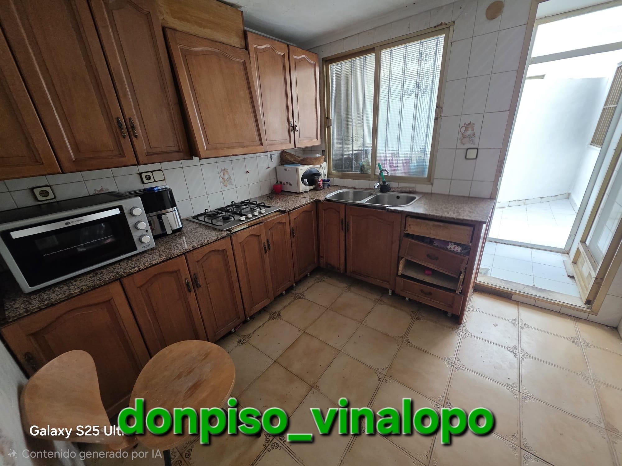 Imagen 6 Apartamento en venta en Elda / Piso primero sin ascensor y garaje, zona Plaza de Toros