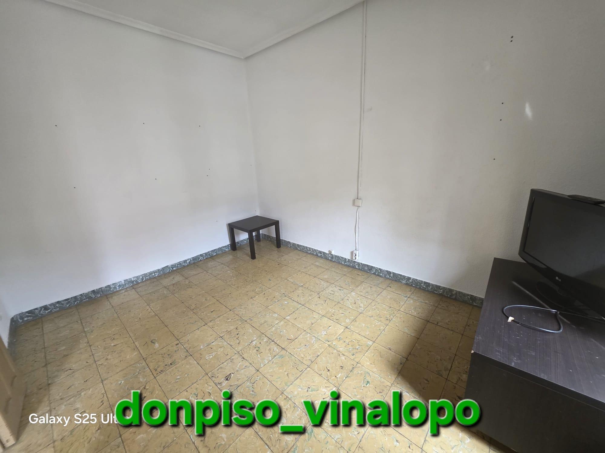 Imagen 25 Casa Adosada en venta en Elda / Casa adosada zona Jardín de la Música - Gran Avenida