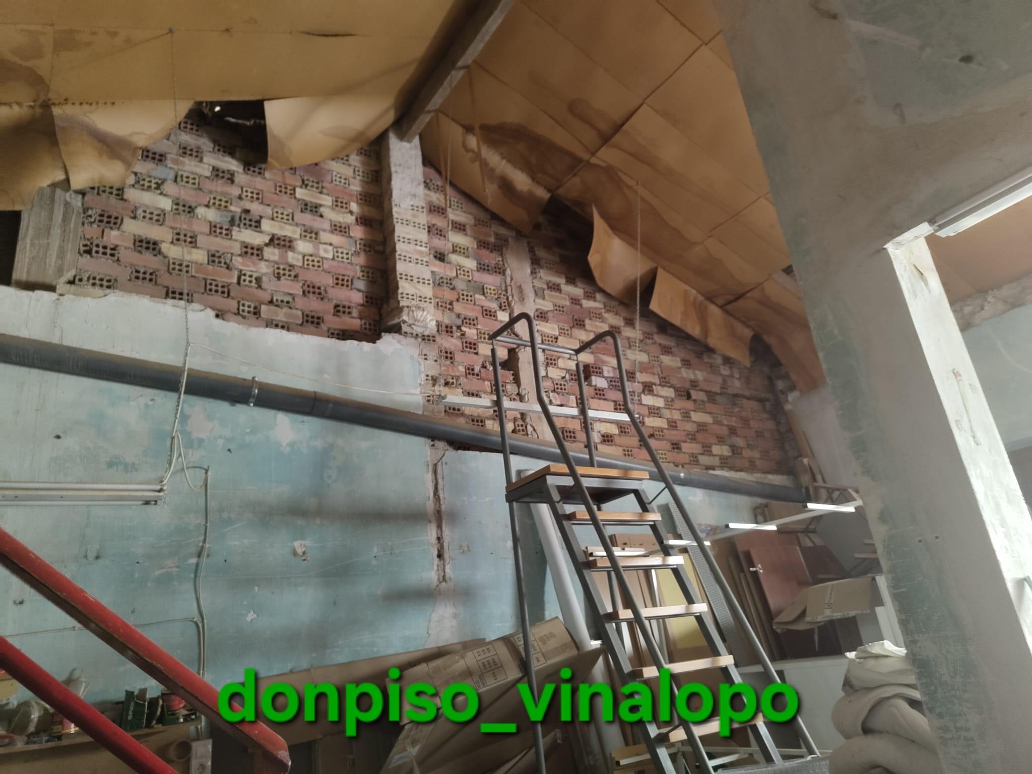 Imagen 3 Casa Adosada en venta en Petrer / Casa adosada para reformar junto Mercado La Frontera