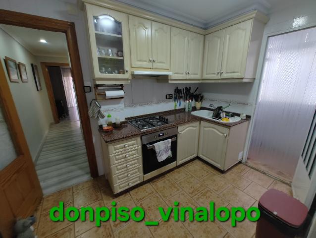 Imagen 8 Inmueble 302911 - Apartamento en venta en Petrer / Piso 3º sin ascensor en la Avda. de Elda.
