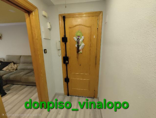 Imagen 2 Inmueble 302911 - Apartamento en venta en Petrer / Piso 3º sin ascensor en la Avda. de Elda.