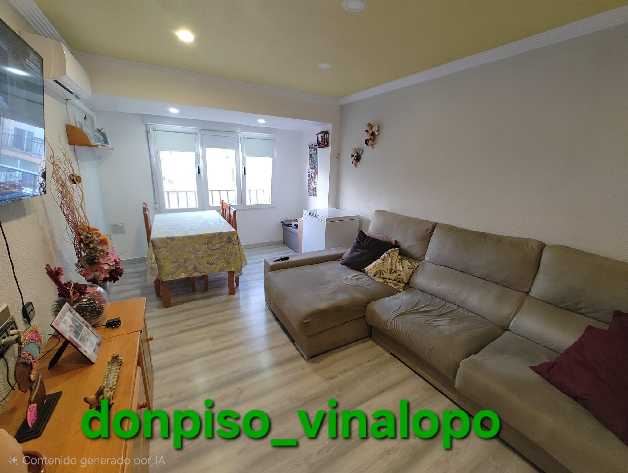 Imagen 1 Apartamento en venta en Petrer / Piso 3º sin ascensor en la Avda. de Elda.
