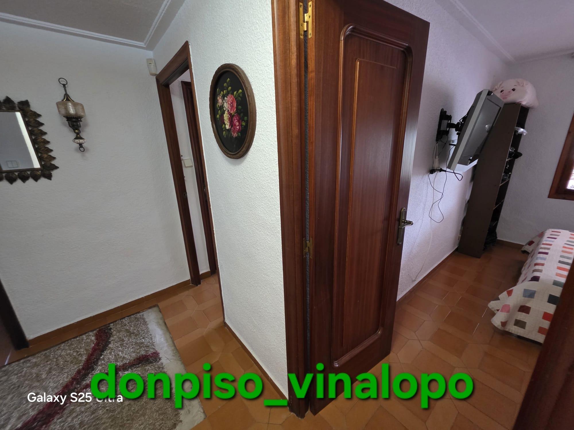 Imagen 24 Casa Rústica en venta en Elche/elx / Chalet con piscina en urbanización Bonavista