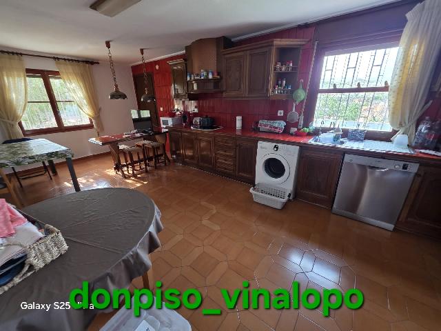 Imagen 11 Inmueble 302925 - Casa Rústica en venta en Elche/elx / Chalet con piscina en urbanización Bonavista