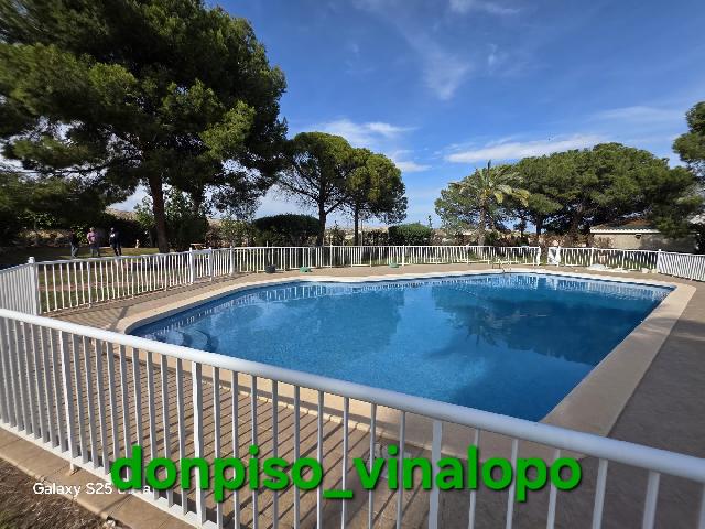 Imagen 2 Inmueble 302925 - Casa Rústica en venta en Elche/elx / Chalet con piscina en urbanización Bonavista