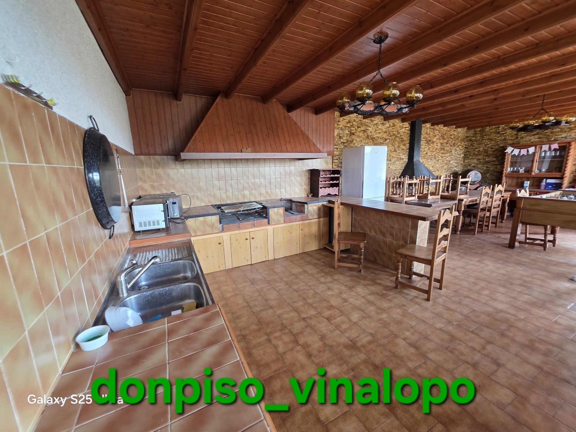 Imagen 34 Casa Rústica en venta en Elche/elx / Chalet con piscina en urbanización Bonavista