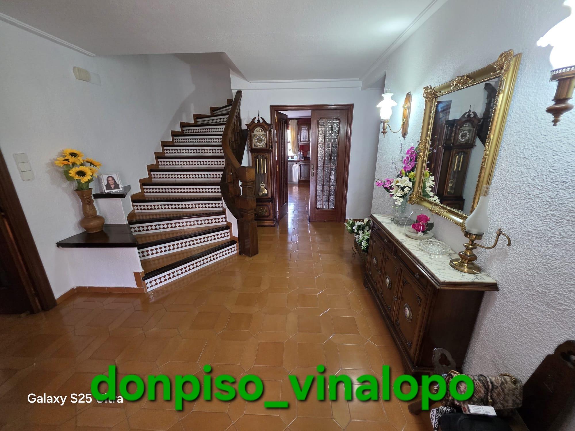 Imagen 21 Casa Rústica en venta en Elche/elx / Chalet con piscina en urbanización Bonavista