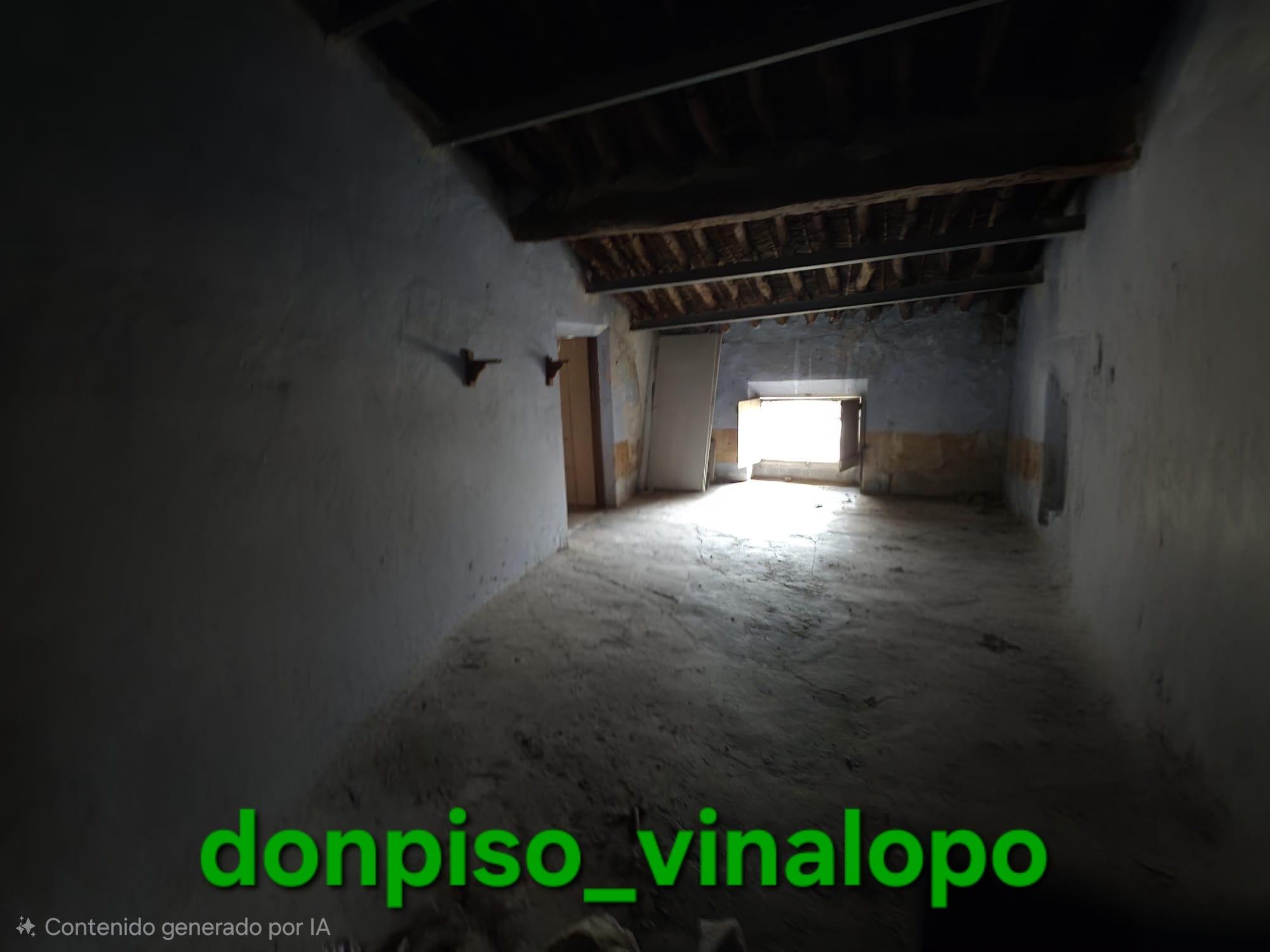 Imagen 36 Dúplex en venta en Villena / Piso 1º dúplex en  la misma Corredera de Villena
