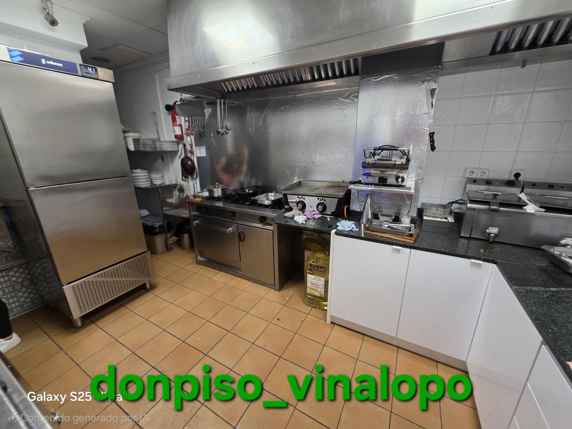 Imagen 14 Local Comercial en venta en Elda / Local con bar a pleno rendimiento en la Avda. de Ronda