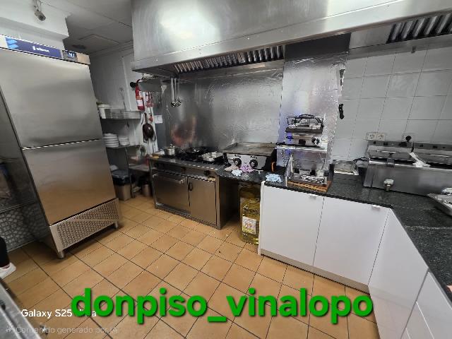 Imagen 14 Inmueble 303130 - Local Comercial en venta en Elda / Local con bar a pleno rendimiento en la Avda. de Ronda