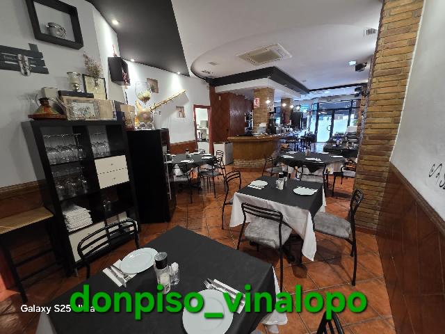Imagen 8 Inmueble 303130 - Local Comercial en venta en Elda / Local con bar a pleno rendimiento en la Avda. de Ronda