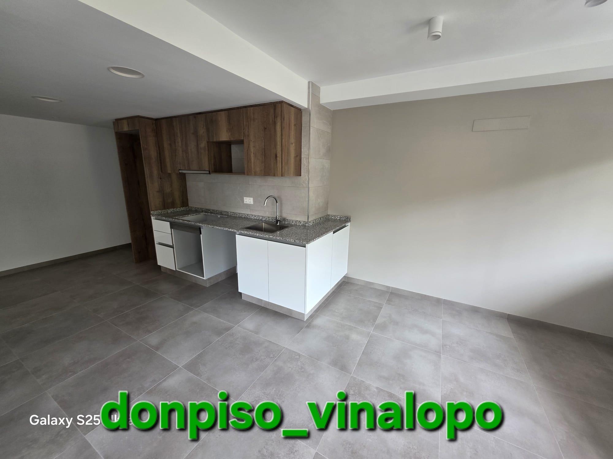 Imagen 1 Apartamento en venta en Elda / Entresuelo a estrenar, Chapí-San Francisco de Sales