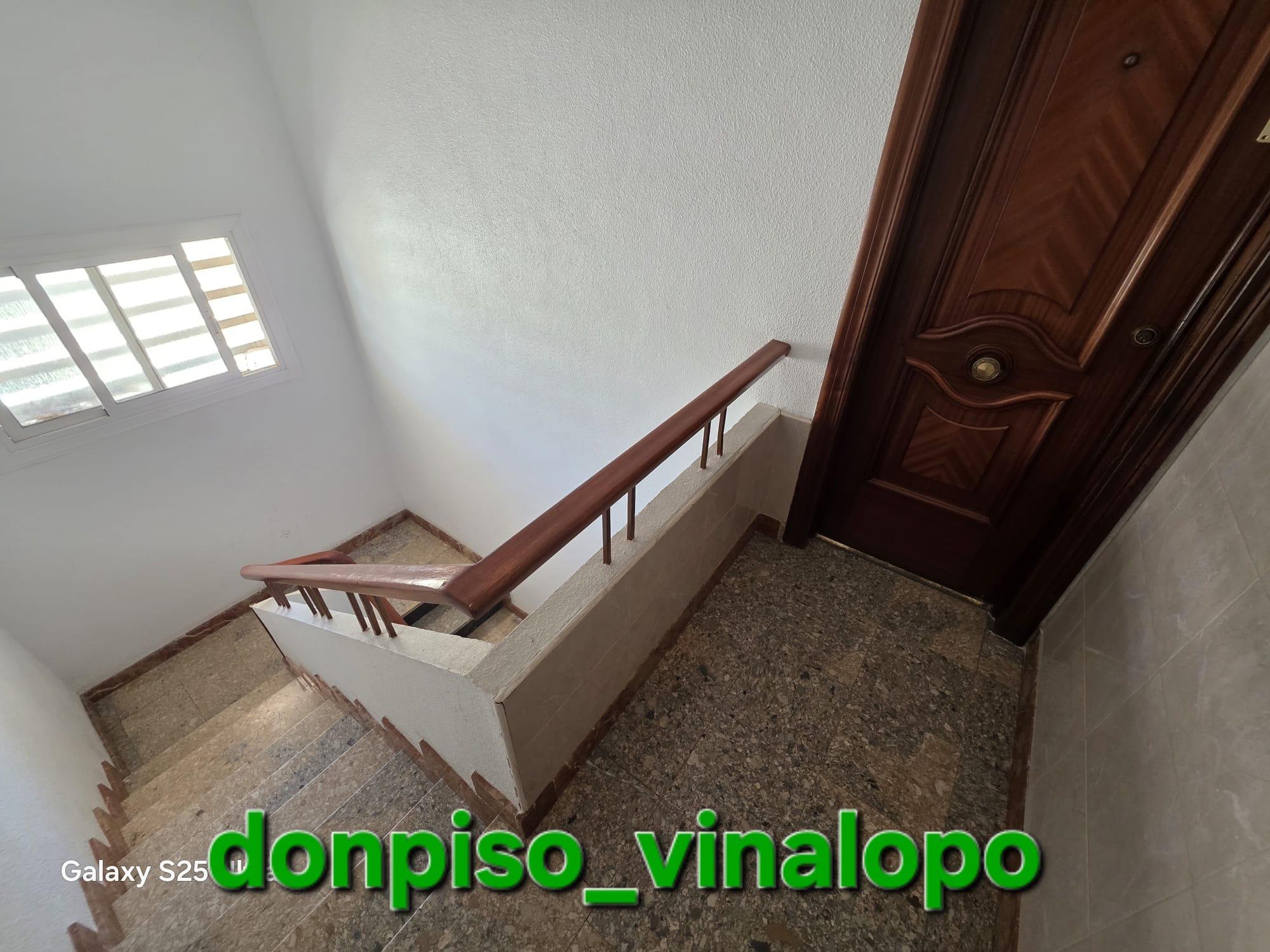 Imagen 21 Apartamento en venta en Elda / Piso 3º sin ascensor e San Francisco de Sales