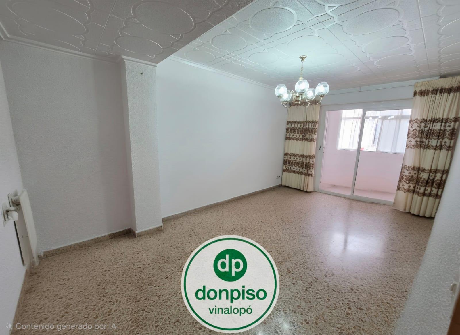 Imagen 3 Apartamento en venta en Elda / Piso 1º con ascensor entre Castelar y Avda. de Madrid