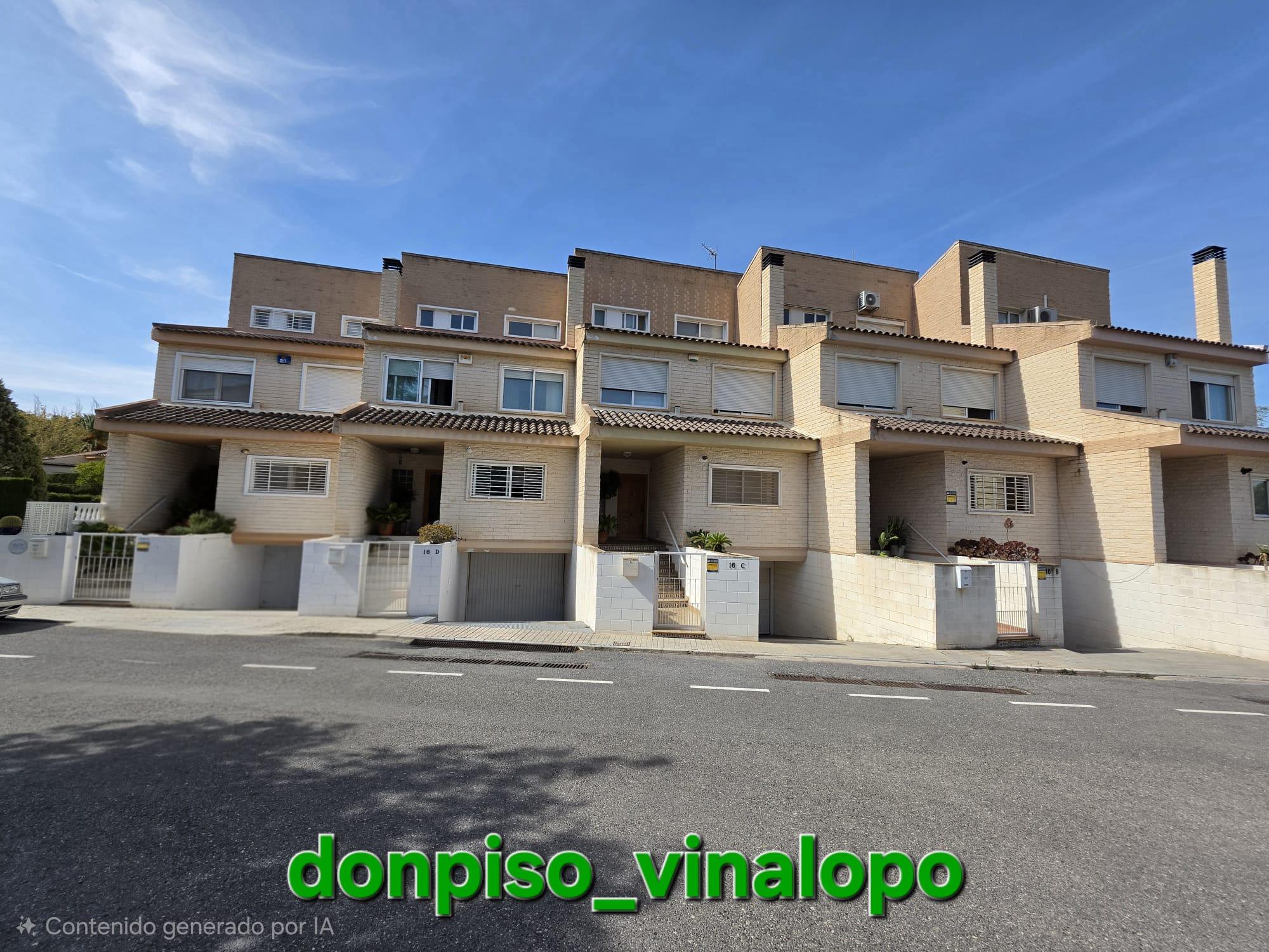 Imagen 40 Casa Pareada en venta en Petrer / En urbanización privada