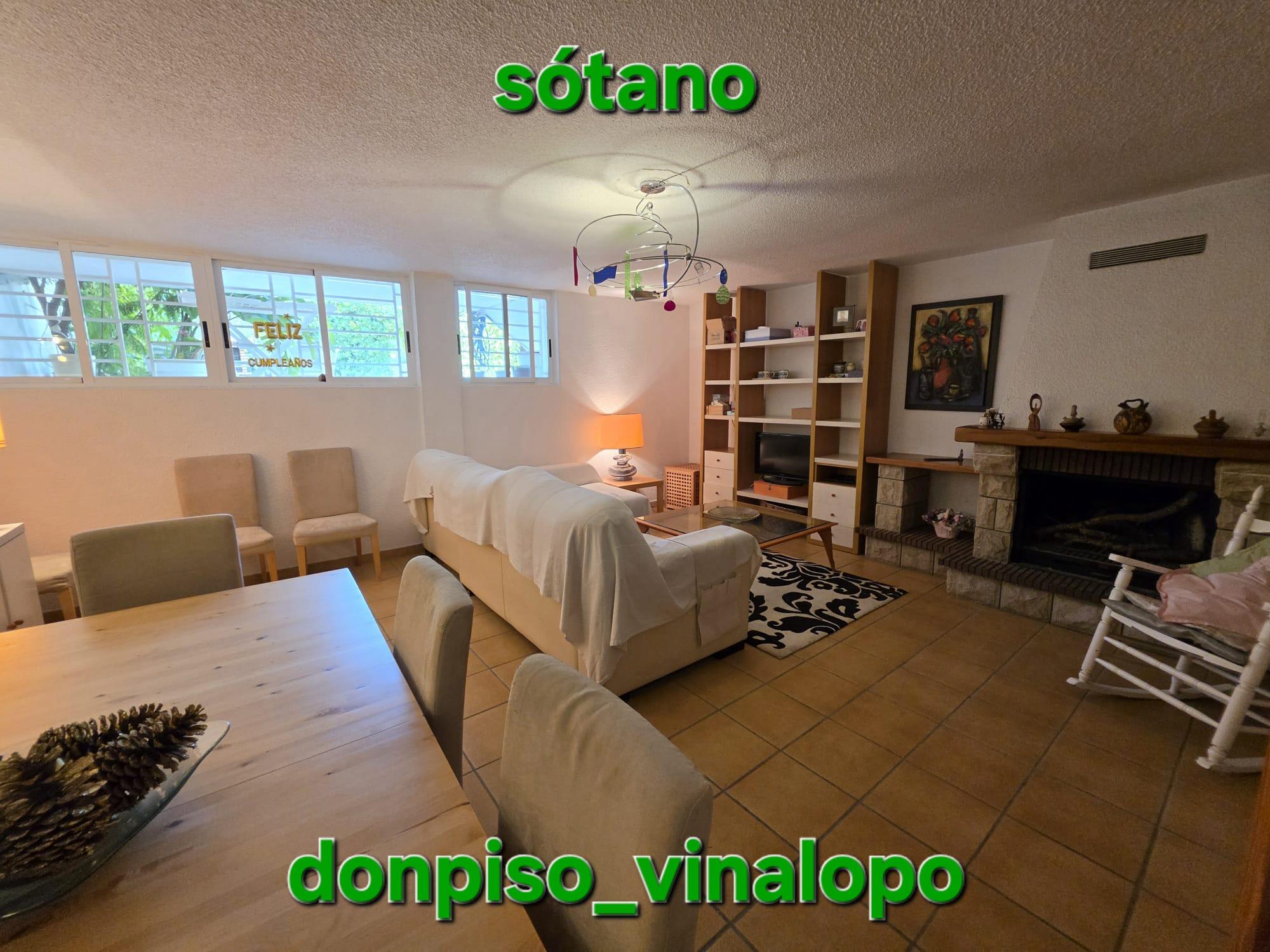 Imagen 35 Casa Pareada en venta en Petrer / En urbanización privada