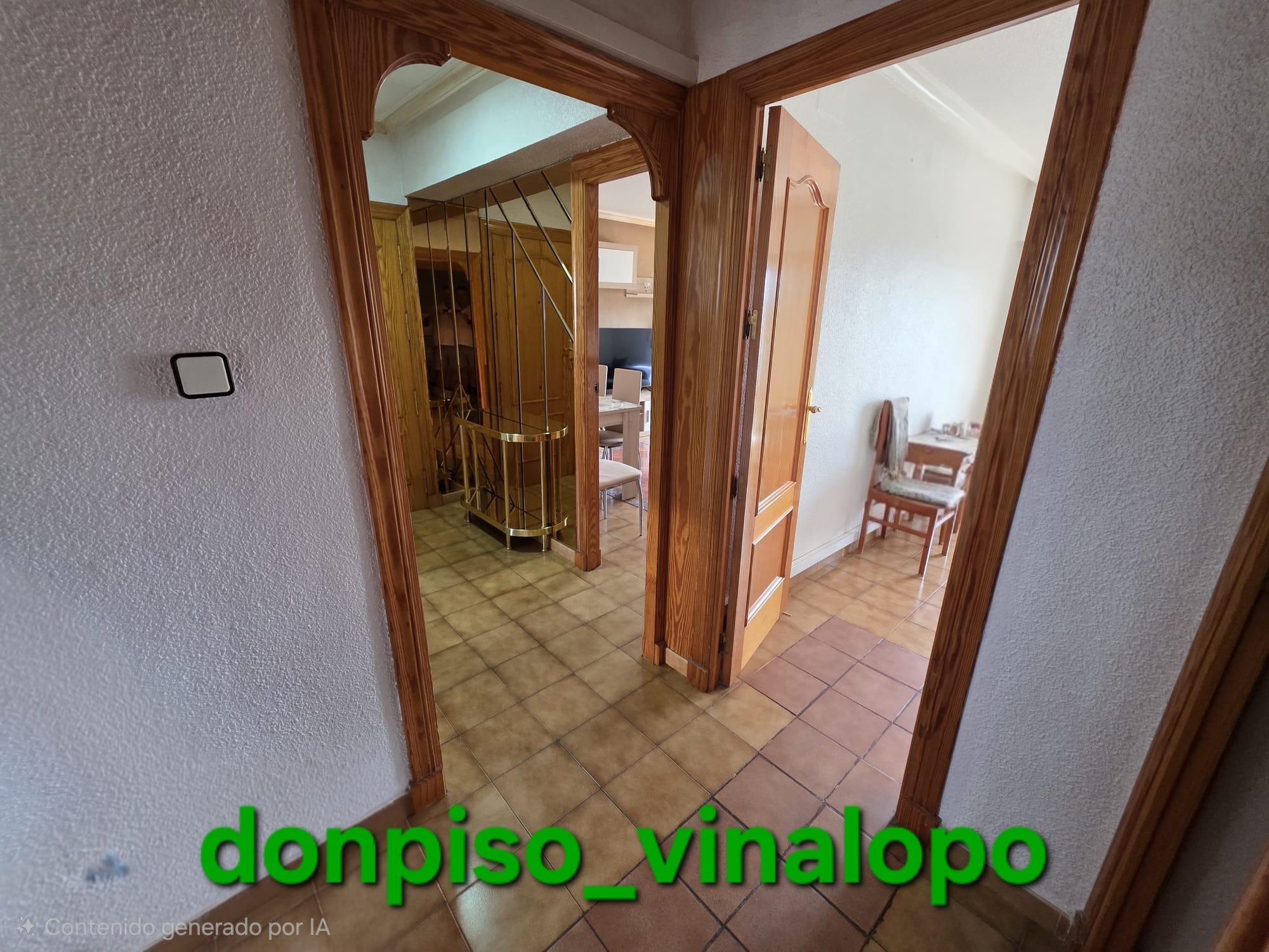 Imagen 8 Apartamento en venta en Elda / Piso 2º sin ascensor, reformado, zona Avenida de Sax.