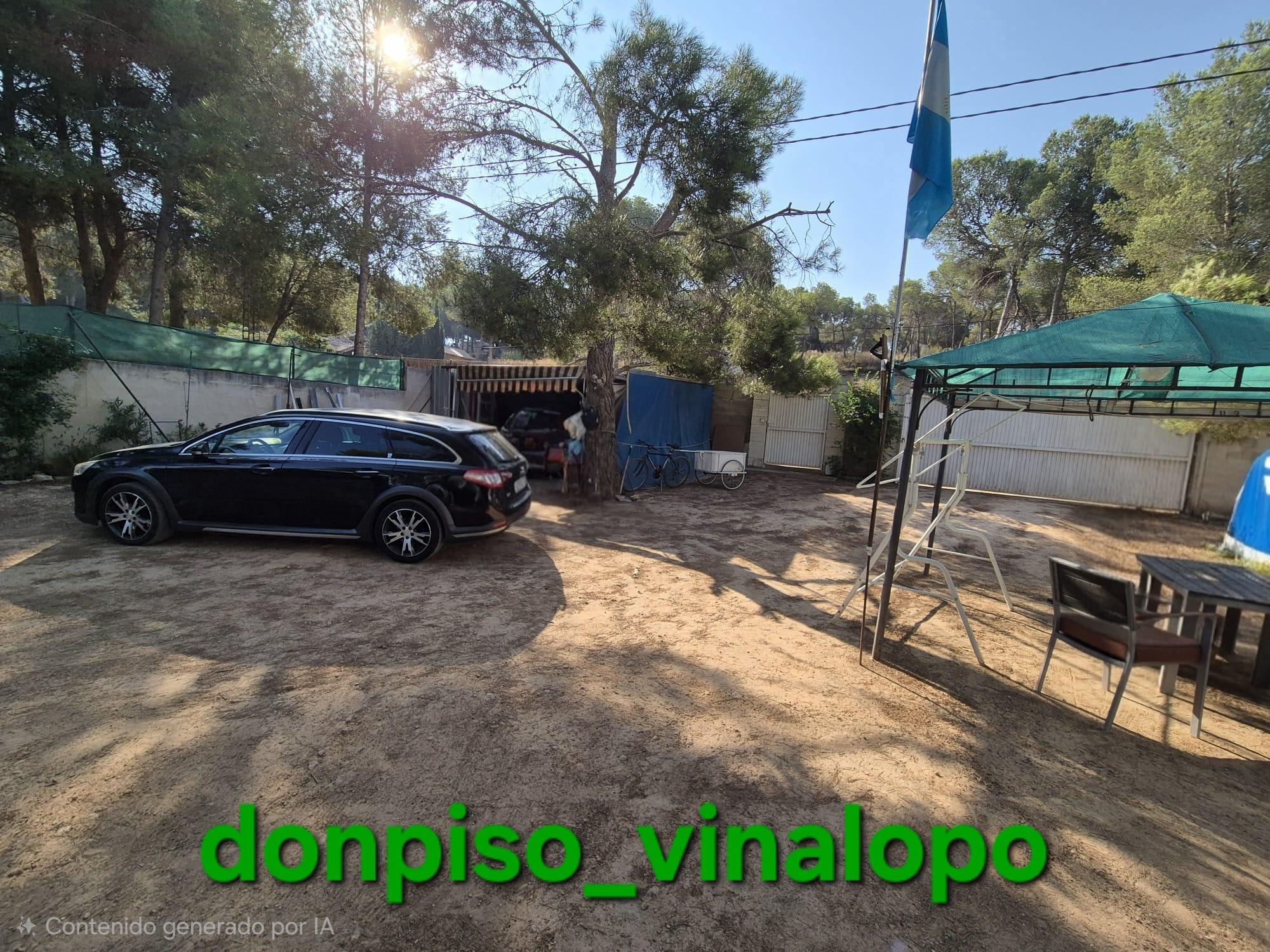 Imagen 28 Casa Rústica en venta en Tibi / Parcela vallada con 2 casas madera y vivienda modular 