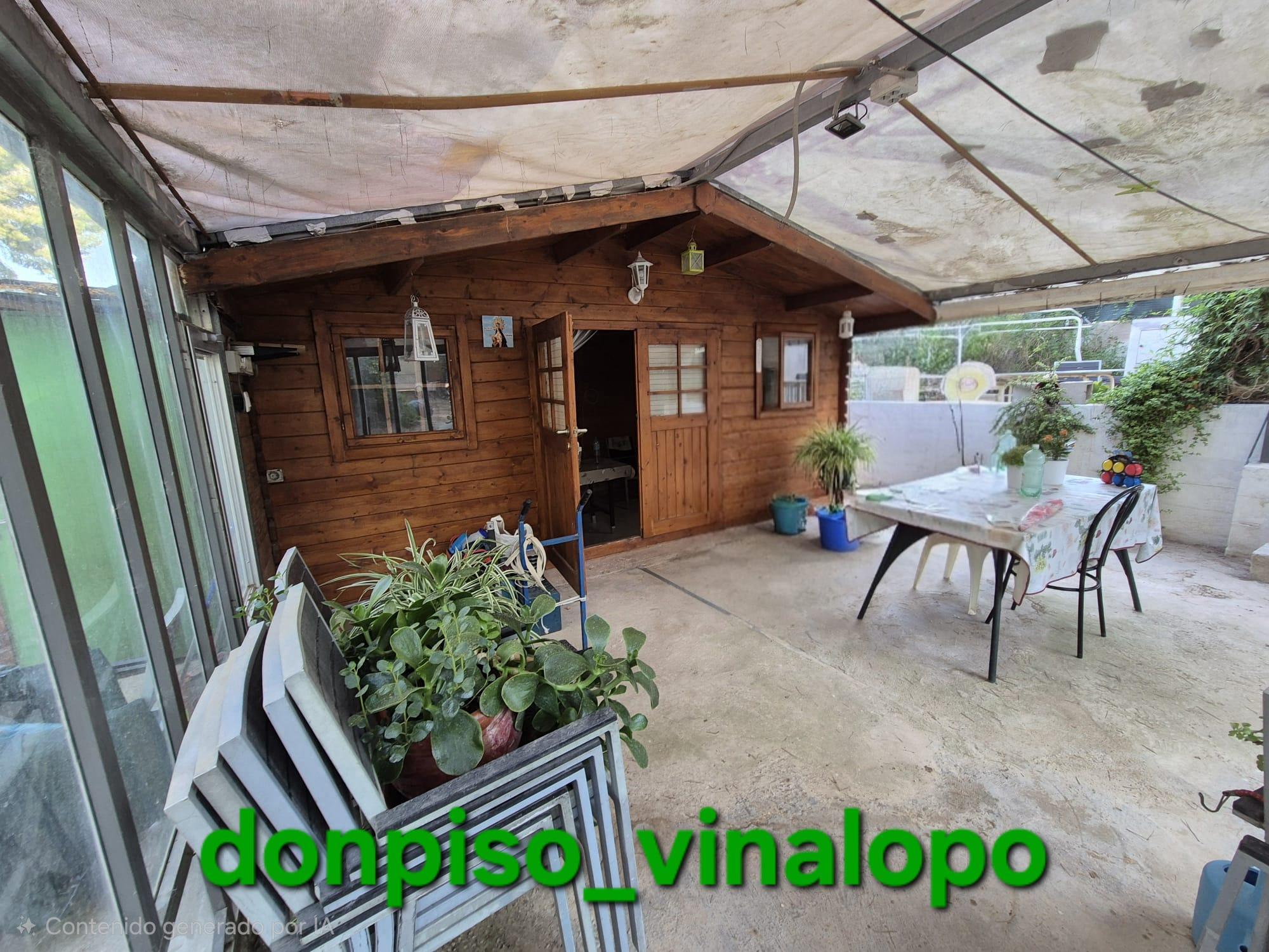 Imagen 3 Casa Rústica en venta en Tibi / Parcela vallada con 2 casas madera y vivienda modular 