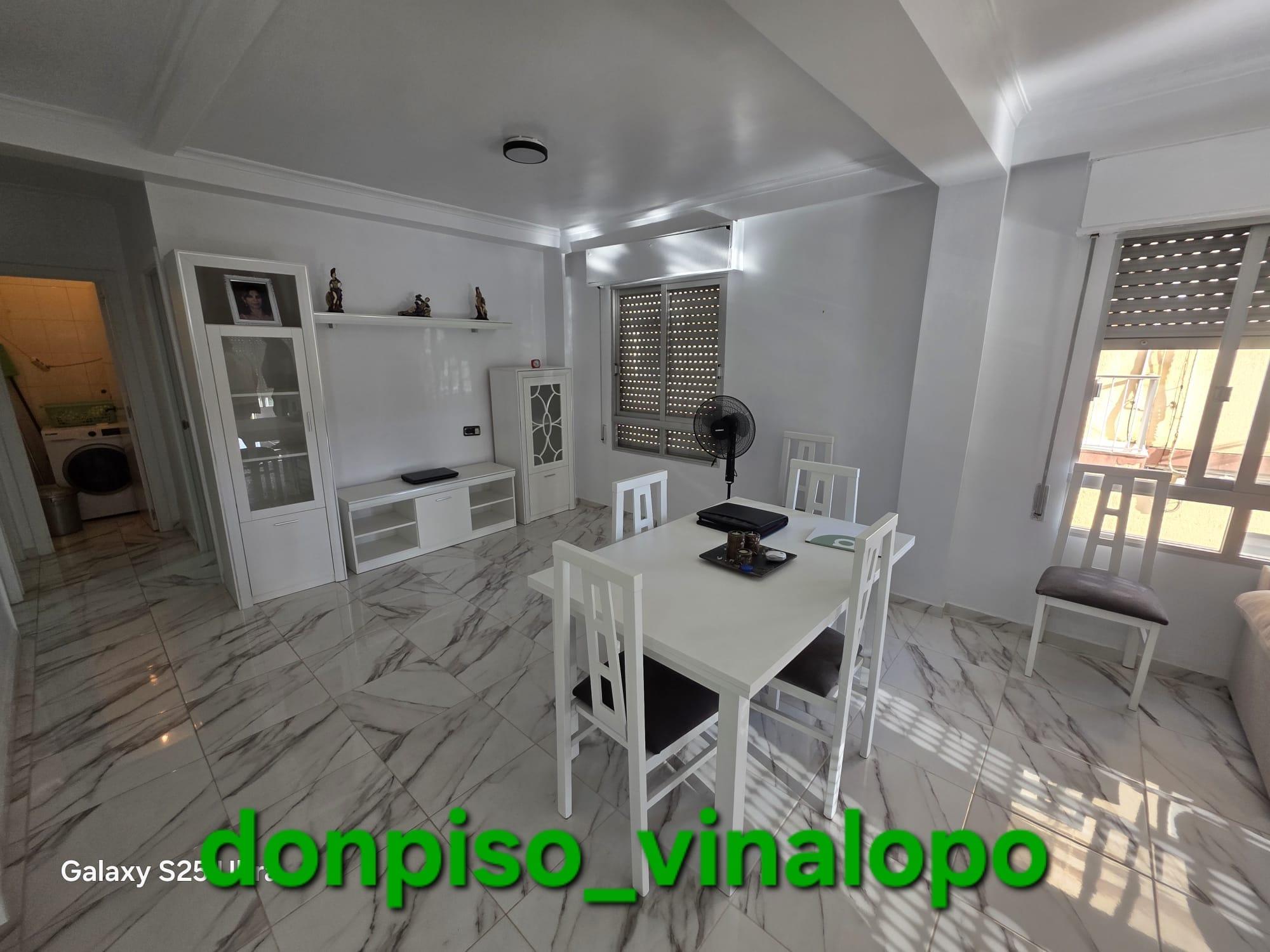 Imagen 2 Apartamento en venta en Villena / En la Avda. Constitución, frente Barrio Constanza