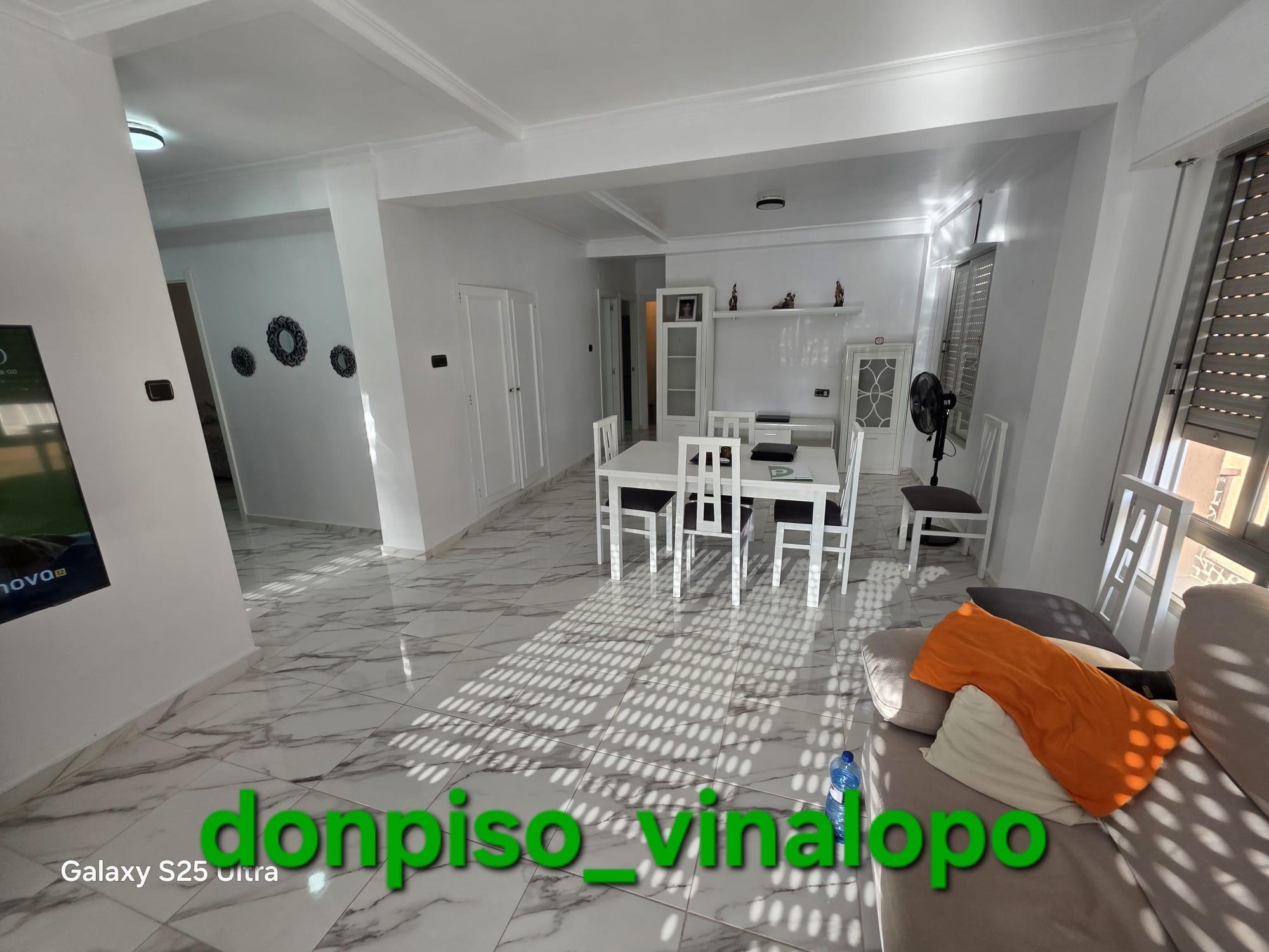 Imagen 1 Apartamento en venta en Villena / En la Avda. Constitución, frente Barrio Constanza