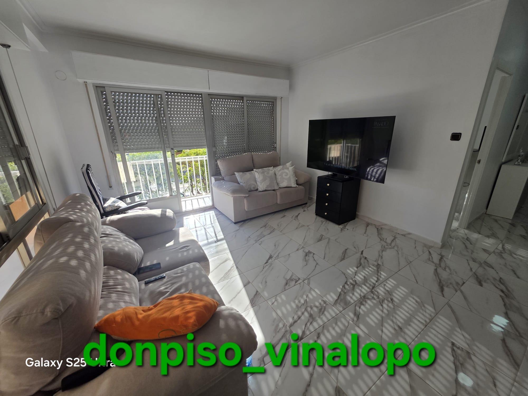 Imagen 4 Apartamento en venta en Villena / En la Avda. Constitución, frente Barrio Constanza