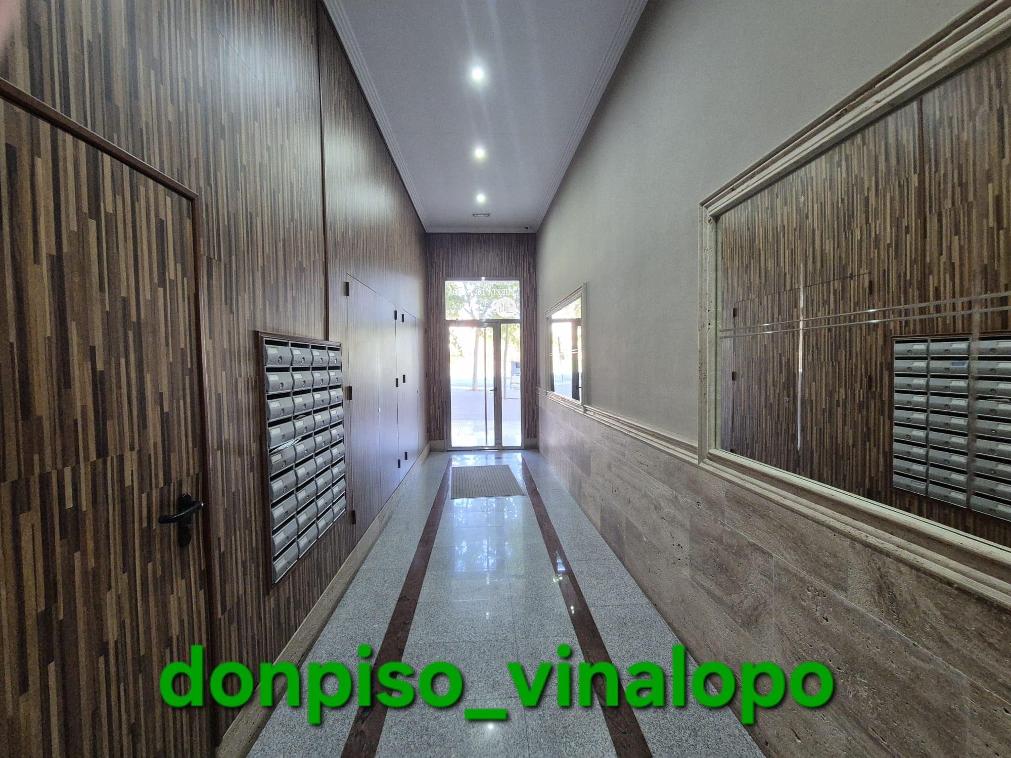 Imagen 21 Apartamento en venta en Elda / Piso 6º con ascensor  en la rotonda de Avda. de Ronda