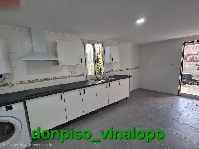 Imagen 4 Inmueble 305635 - Casa Adosada en venta en Petrer / Casa adosada reformada junto Avenida Reina Sofía