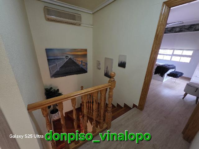 Imagen 14 Inmueble 306487 - Casa Adosada en venta en Elda / Adosado para entrar a vivir, zona Sagrada Familia