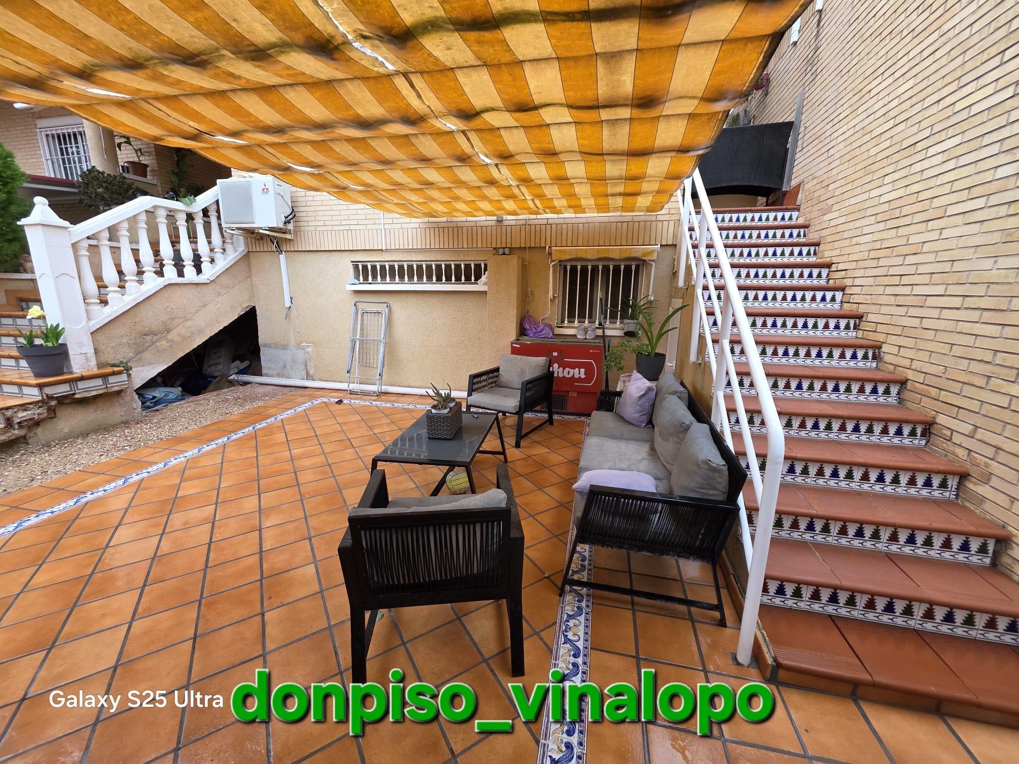 Imagen 35 Casa Adosada en venta en Elda / Adosado para entrar a vivir, zona Sagrada Familia