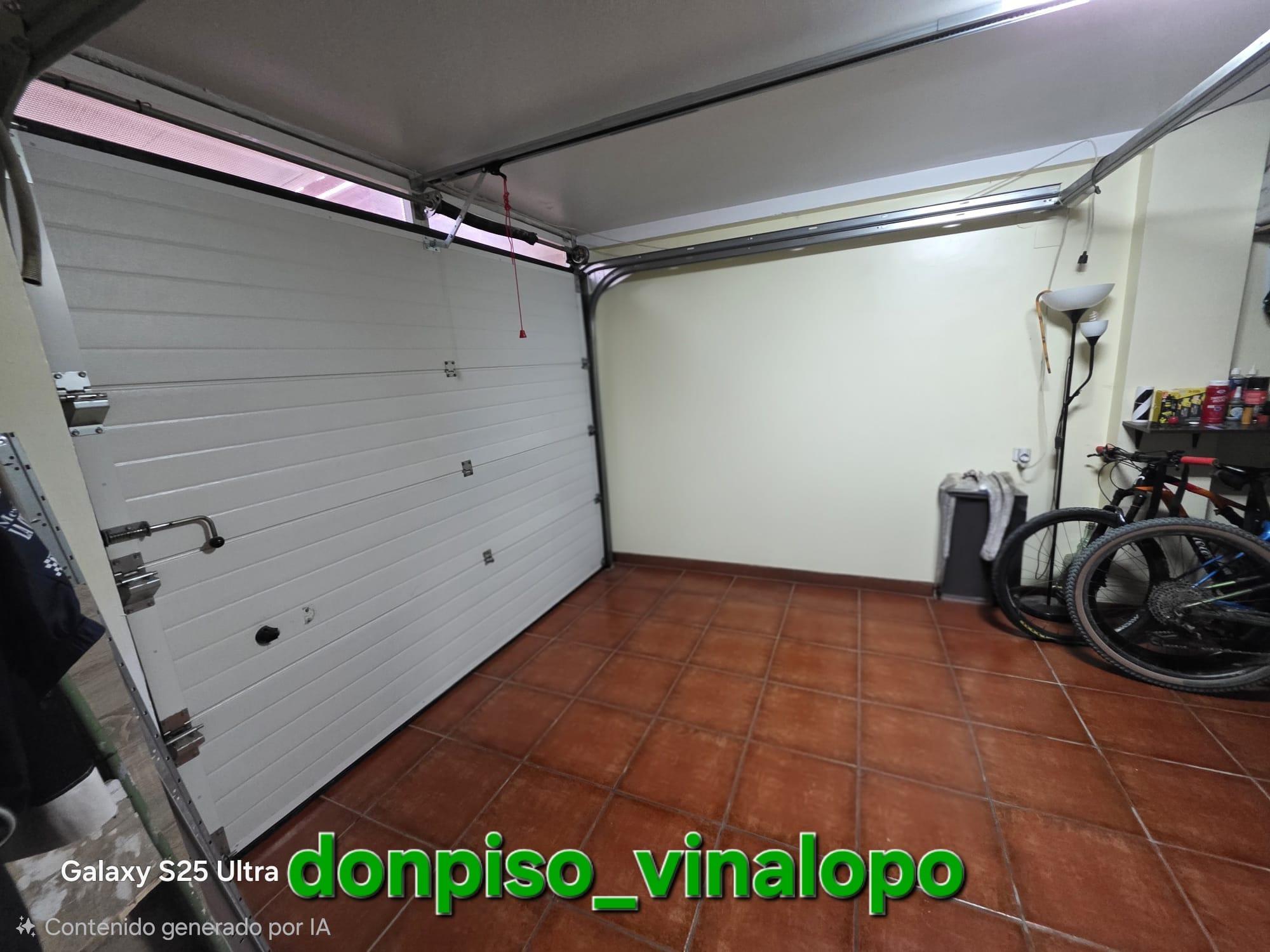 Imagen 33 Casa Adosada en venta en Elda / Adosado para entrar a vivir, zona Sagrada Familia